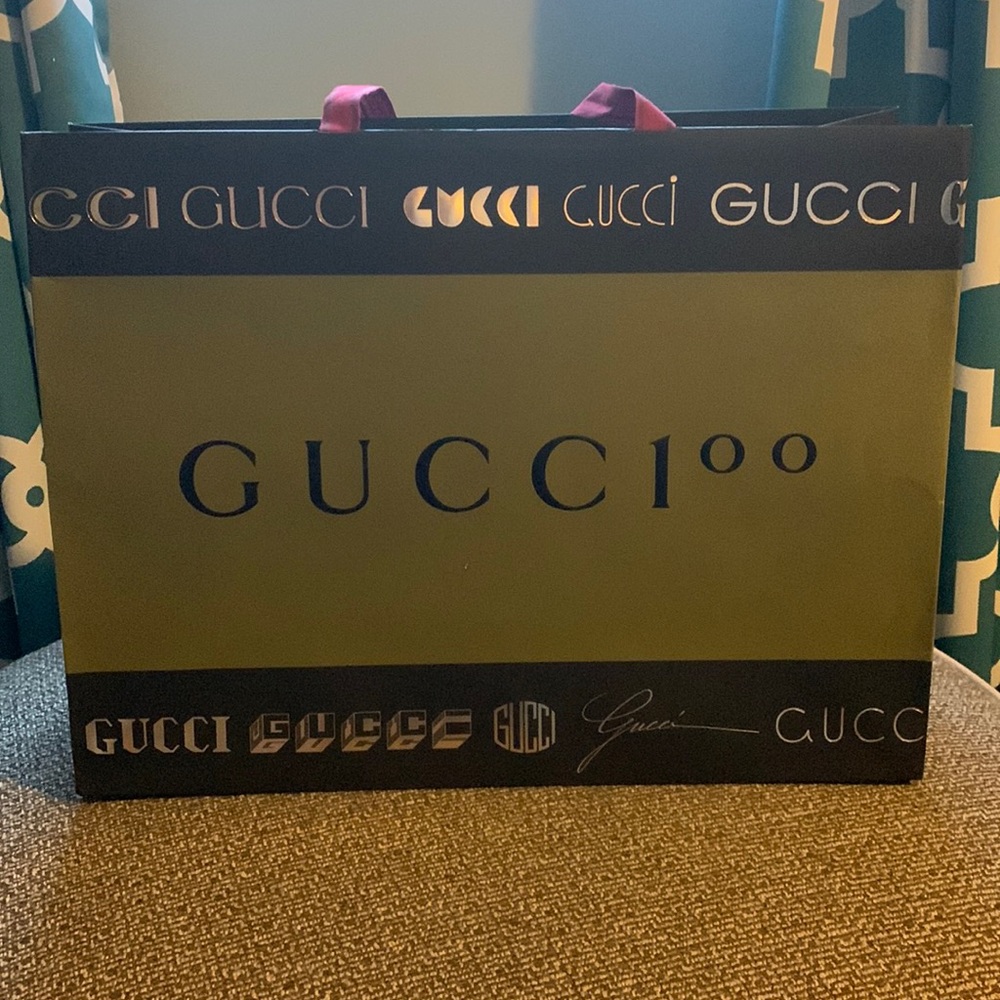 Gucci Shopping Bag! Authentic!